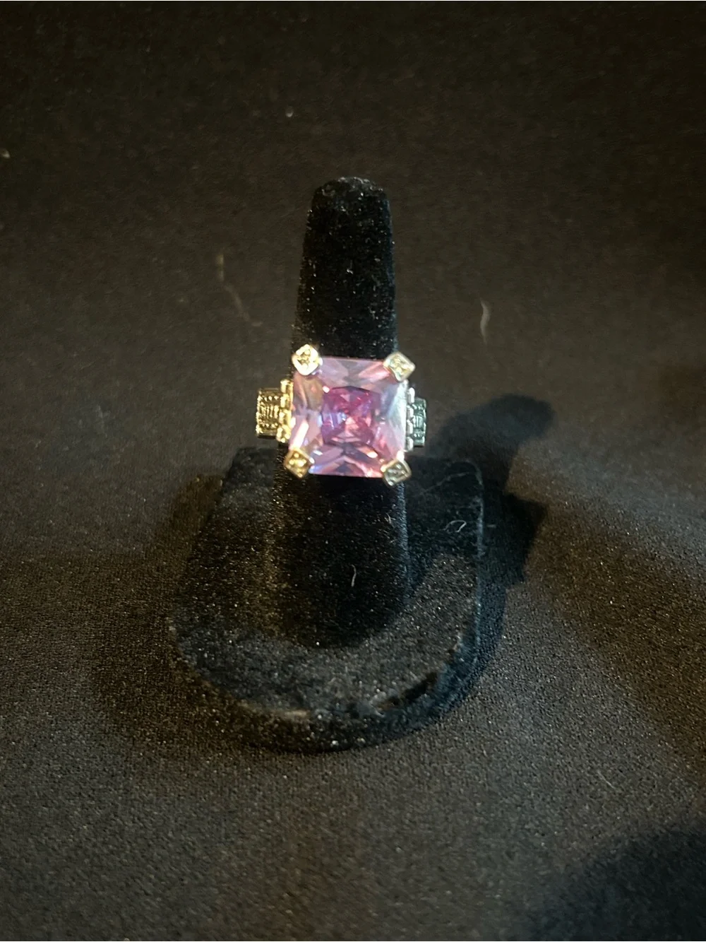 Large Light Purple Cocktail Ring Size 5
